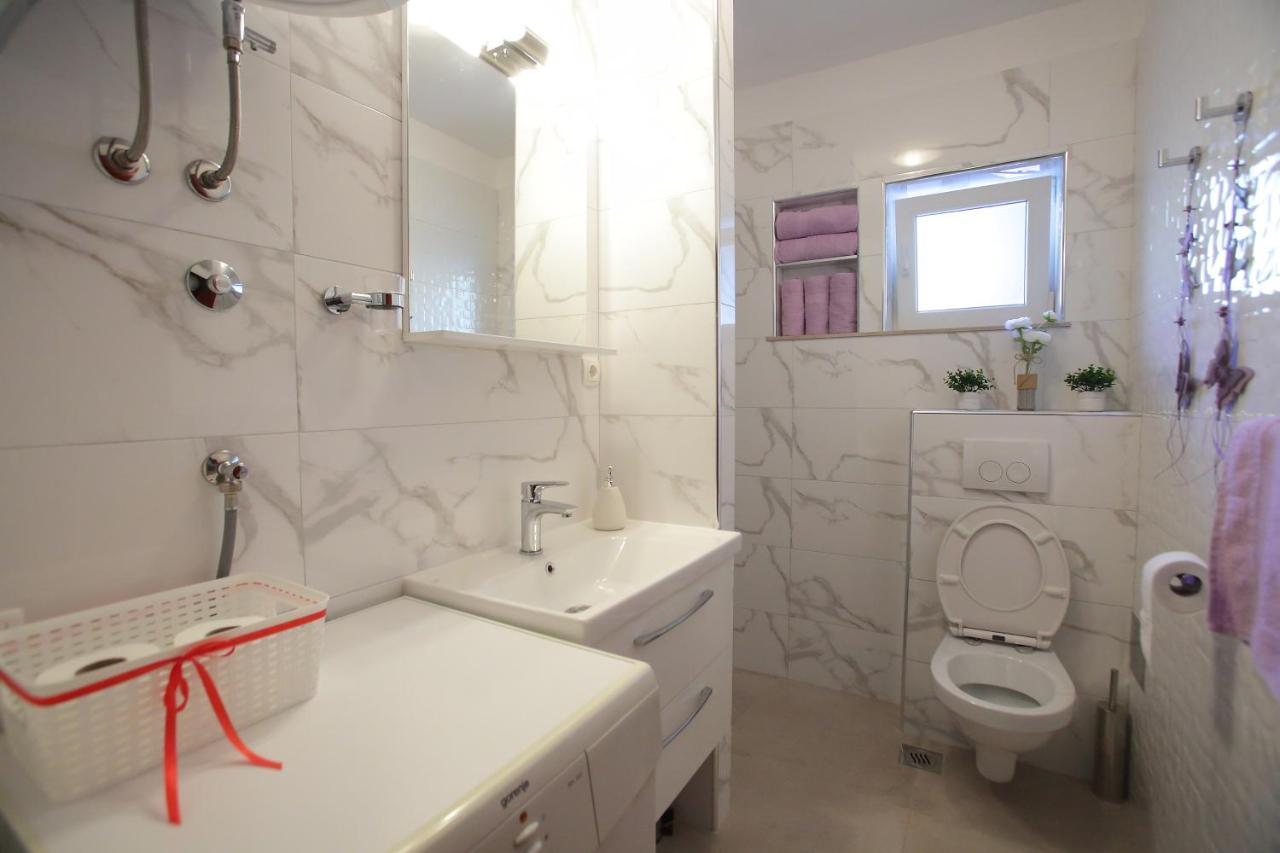 Apartman Luka Split Exteriör bild