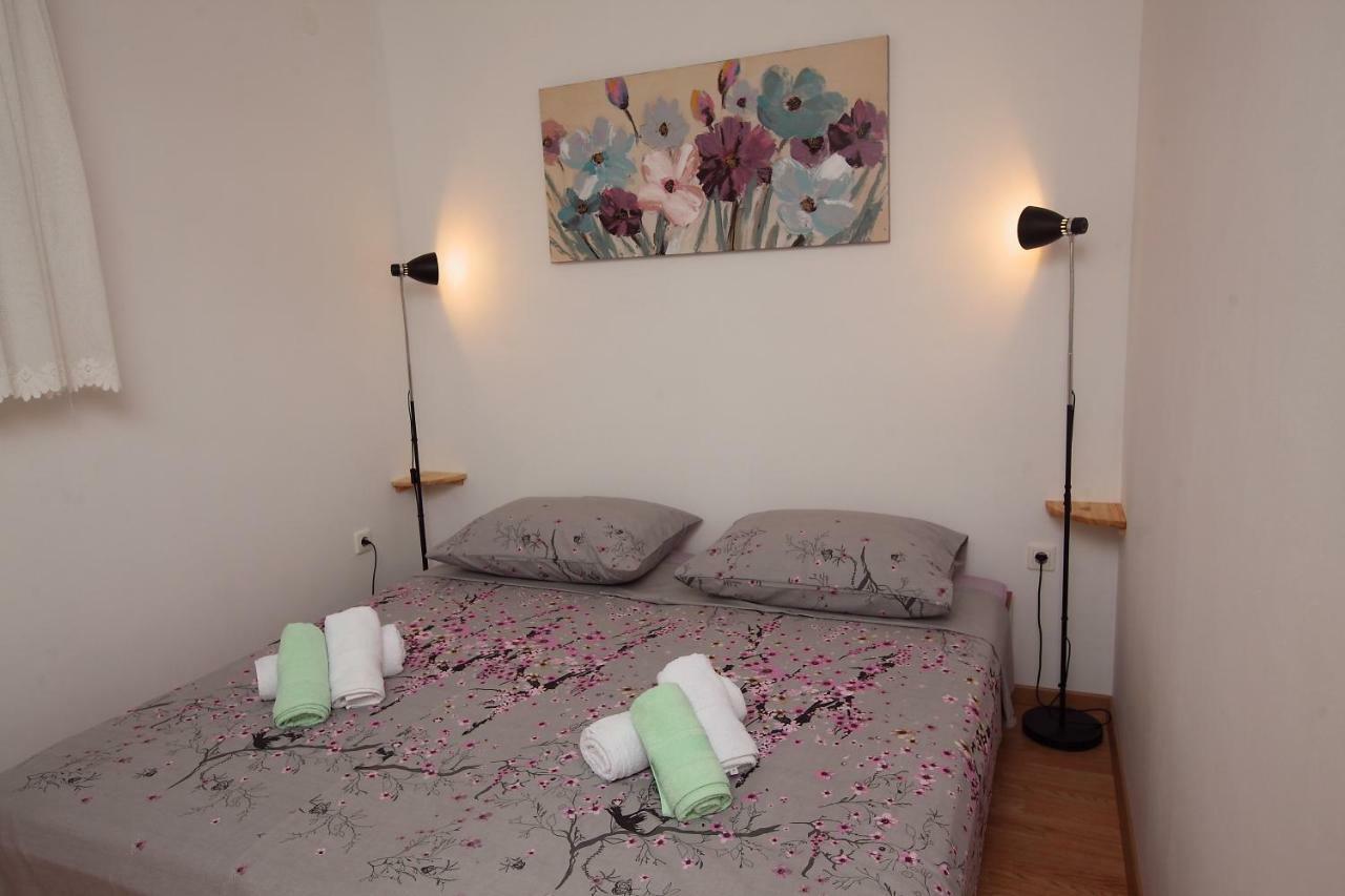 Apartman Luka Split Exteriör bild