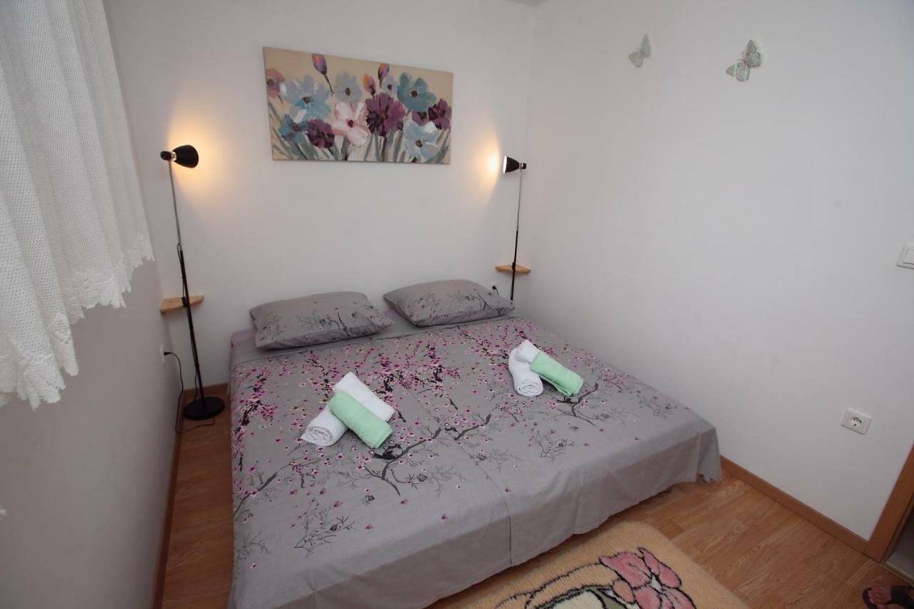 Apartman Luka Split Exteriör bild